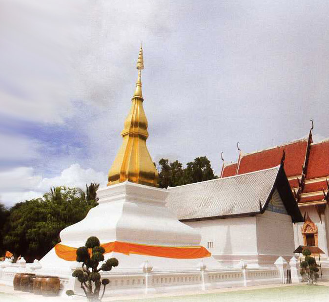 Phrathat Kham Kaen - Wat Chetiyaphum